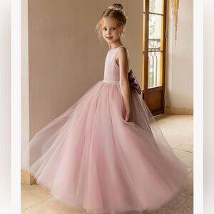 Girl’s Dusty Rose Flower Girl Dress size 10